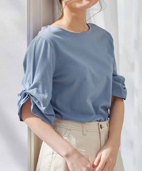 Viola e Viola(ヴィオラエヴィオラ)の「綿100%袖タックTシャツ(Tシャツ/カットソー・レディース・マスタード/ブラック/モカ/ピンクベージュ/オフホワイト/レンガ/ミント/ネイビー/チャコール/ブルー/グリーン/ダークラベンダー/ホワイト×ブラック/グレイッシュベージュ/イエロー/オリーブ・XXX-LARGE/X-LARGE/LARGE/XX-LARGE/MEDIUM/XXXX-LARGE)」の11枚目の写真