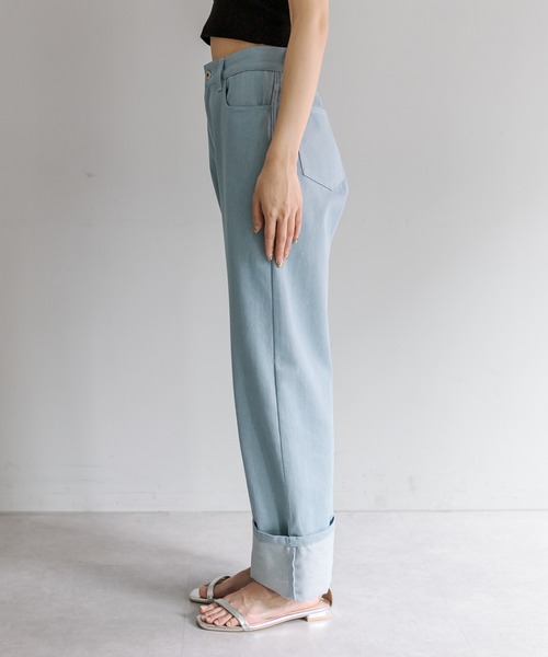 mline（エムライン）の「[mline]ロールアップステッチデニム（デニムパンツ・レディース・ブラック/ベージュ/ブルー・1/2）」の22枚目の写真