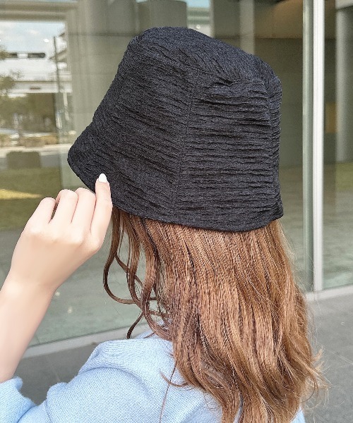 apres jour（アプレジュール）の「【apres jour×ARIAZ】シンプルバケットハット（ハット・レディース・ブラック/アイボリー・FREE）」の7枚目の写真