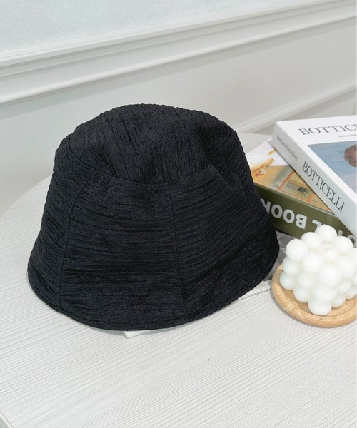 apres jour（アプレジュール）の「【apres jour×ARIAZ】シンプルバケットハット（ハット・レディース・ブラック/アイボリー・FREE）」の3枚目の写真