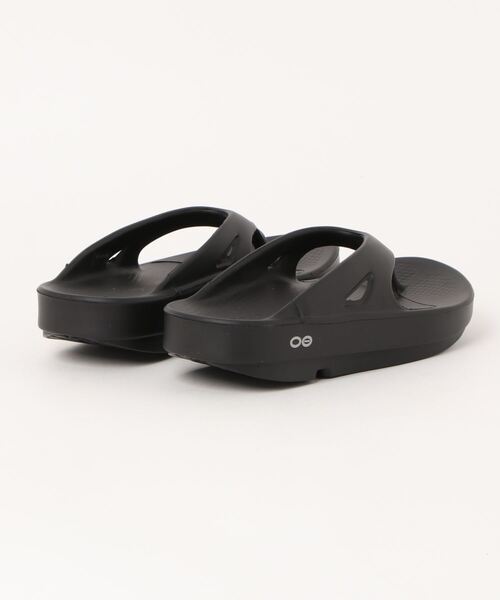 OOFOS（ウーフォス）の「【OOFOS（ウーフォス）】 OOriginal/サンダル（サンダル・レディース・ブラック/サンドベージュ・23/24/25）」の3枚目の写真