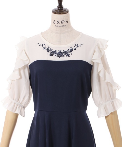 axes femme（アクシーズファム）の「ローズ刺繍ドッキングワンピース（ワンピース・レディース・ネイビー/ブラック/ラベンダー・FREE）」の16枚目の写真