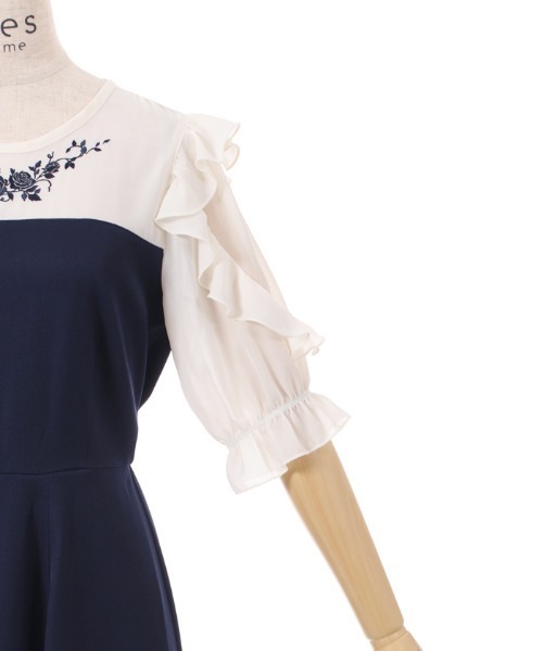 axes femme（アクシーズファム）の「ローズ刺繍ドッキングワンピース（ワンピース・レディース・ネイビー/ブラック/ラベンダー・FREE）」の21枚目の写真