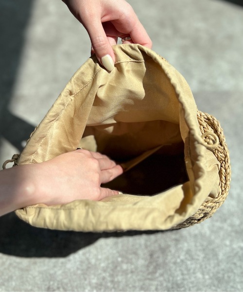 Chez toi（シェトワ）の「雑材ライン編みショルダー（かごバッグ・レディース・ベージュ/ライトベージュ/グレイッシュベージュ・FREE）」の10枚目の写真