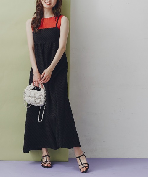 FREE'S MART(フリーズマート)の「フクレぽこぽこジャガードフレアキャミワンピース(ワンピース・レディース・ホワイト/ブラック・MEDIUM/SMALL)」の21枚目の写真