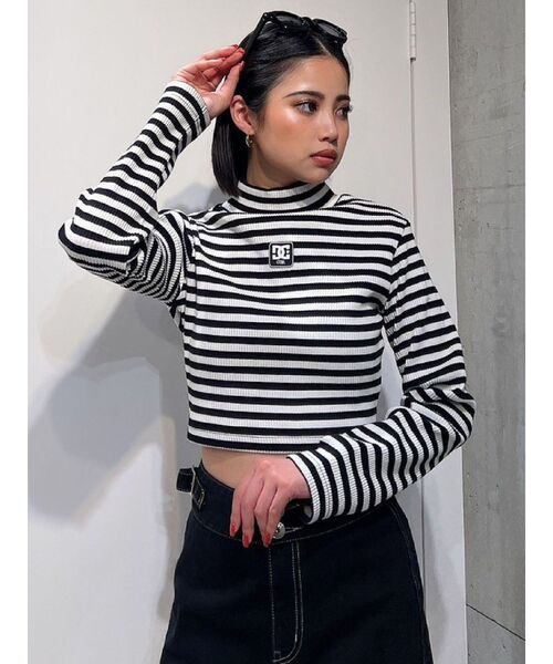 GYDA(ジェイダ)の「【WEB限定】GYDAxDC HIGHNECK ロンT(Tシャツ/カットソー・レディース・ブラック/その他1・FREE)」の3枚目の写真