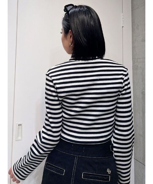 GYDA(ジェイダ)の「【WEB限定】GYDAxDC HIGHNECK ロンT(Tシャツ/カットソー・レディース・ブラック/その他1・FREE)」の9枚目の写真