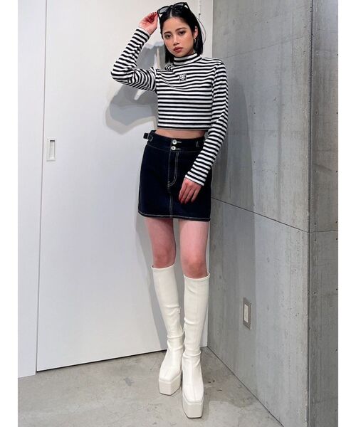 GYDA(ジェイダ)の「【WEB限定】GYDAxDC HIGHNECK ロンT(Tシャツ/カットソー・レディース・ブラック/その他1・FREE)」の12枚目の写真
