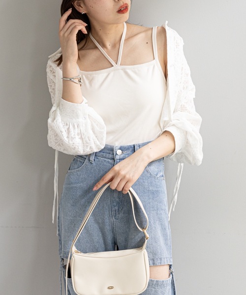 Chico(チコ)の「カップ付ホルターデザインキャミ(キャミソール・レディース・アイボリー/ベージュ系その他/ホワイト系その他/ホワイト系その他2・FREE)」の5枚目の写真