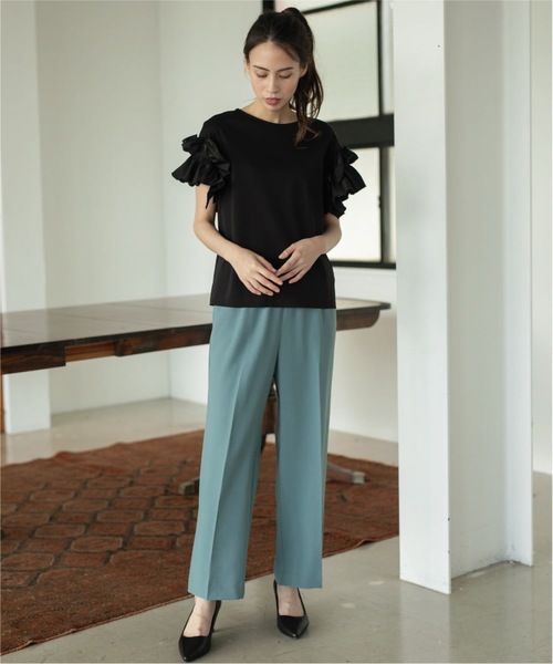 OPAQUE.CLIP(オペークドットクリップ)の「【抗菌防臭加工/7cmヒール】ベーシックパンプス/通勤・セレモニー対応(パンプス・レディース・ブラック/ベージュ/ベージュ系/ブラック系・25/30/35/40/45/50)」の5枚目の写真