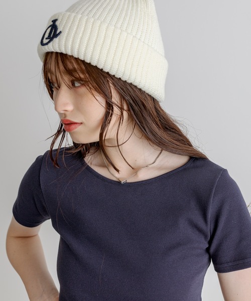 OLIVE des OLIVE(オリーブデオリーブ)の「ネックレス付きコンパクトTシャツ 1031060420(Tシャツ/カットソー・レディース・ブラック/ネイビー/イエロー/オフホワイト・FREE)」の8枚目の写真