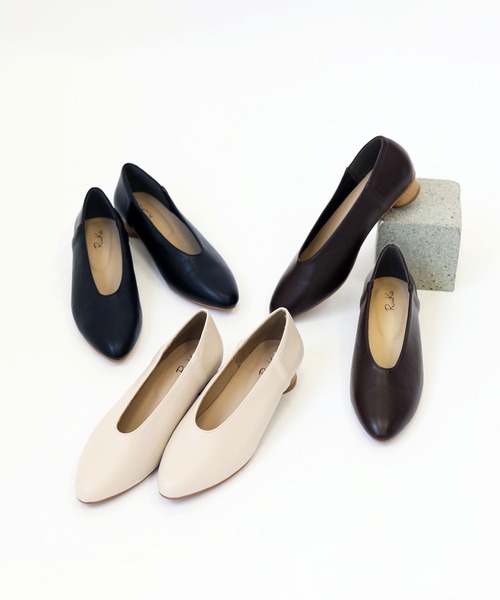 RiiiKa（リーカ）の「【RiiiKa/リーカ】ラウンドヒールＵカットパンプス（パンプス・レディース・ブラウン/アイボリー/ブラック・S/M/L/LL）」の15枚目の写真