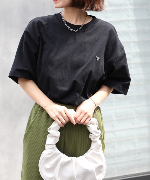 HANES(ヘインズ)の「【Hanes】BEEFY T-SHIRT 1P ワンポイントロゴ刺繍(Tシャツ/カットソー・メンズ・ブラック/ホワイト・L/M/XL)」の19枚目の写真