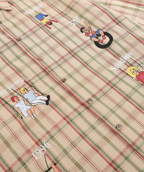 HOOK(フック)の「【HOOK】レトロ調人物刺繍チェック柄長袖シャツ(シャツ/ブラウス・メンズ・ベージュ/グリーン・L/XL/M)」の9枚目の写真