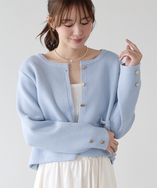 シャネル カシミヤ ココ 金ボタン 刺繍 ノーカラー ニットジャケット ネイビー BLUEEAST（ブルーイースト）の「《新色追加》金ボタンノーカラーニット