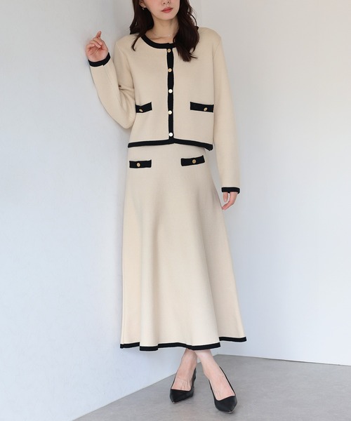 BLUEEAST(ブルーイースト)の「《お気に入り2.7万人突破!/新色追加/9色展開》金ボタンノーカラーニットジャケット(カーディガン/ボレロ・レディース・ブラック系/ネイビー/アイボリー系/グレー系/ブラウン/ブラック/チャコールグレー/アイボリー/ボルドー/ブルー/ピンク・MEDIUM)」の13枚目の写真