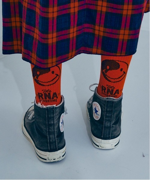 RNA（アールエヌエー）の「E4942 ＢＩＧニコリブソックス（ソックス/靴下・レディース・ブラック/ホワイト/ライム/レッド・FREE）」の21枚目の写真