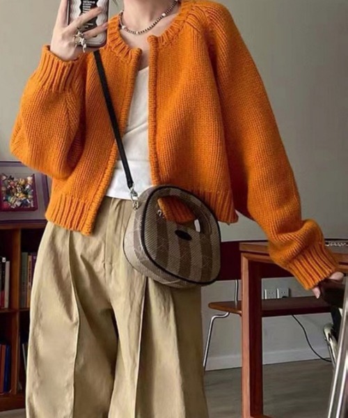 MAISON DE THERESE(メゾン ド テレーズ)の「ファスナー開き ショート丈ニットコート/カーディガン セーター ボレロ(カーディガン/ボレロ・レディース・ピンク/オレンジ/アイボリー/ブルー/グレー・FREE)」の5枚目の写真