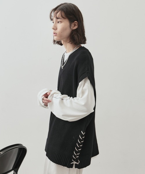 JUNRED(ジュンレッド)の「レザーコードスリットベスト(ベスト・メンズ・ライトグレー/グリーン/ブラック・L/S/M)」の5枚目の写真