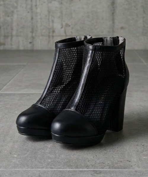 LibertyDoll(リバティードール)の「LibertyDoll/+9.5cm チャンキーヒール メッシュ ショートブーツ(9121)(ブーツ・レディース・ブラック/アイボリー・LL/S/M/L)」の1枚目の写真
