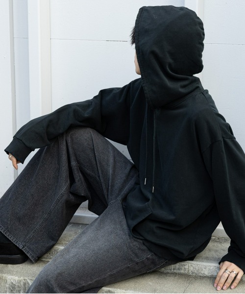 COLONY 2139（コロニートゥーワンスリーナイン）の「ピグメントダメージ裏毛パーカー（パーカー・メンズ・ブラック/アイボリー・LARGE/MEDIUM）」の6枚目の写真