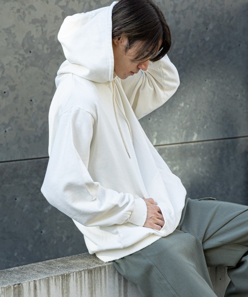 COLONY 2139（コロニートゥーワンスリーナイン）の「ピグメントダメージ裏毛パーカー（パーカー・メンズ・ブラック/アイボリー・LARGE/MEDIUM）」の4枚目の写真