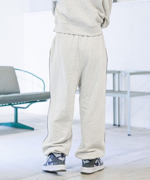 PBLIM（ページボーイリム）の「PBLIM/カラーパイピングスウェットパンツ（スウェットパンツ・レディース・グレー/ネイビー・FREE）」の6枚目の写真