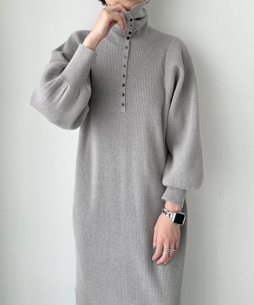 LOWRYS FARM（ローリーズファーム）の「ソデボリュームニットワンピース　968630（ワンピース・レディース・パープル/グレー/ブラック・FREE）」の16枚目の写真