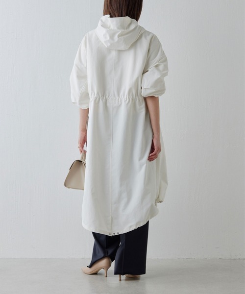 GALLARDAGALANTE(ガリャルダガランテ)の「【2WAY / 撥水】ユーティリティタフタコート(モッズコート・レディース・ホワイト/グレイッシュベージュ・FREE)」の17枚目の写真