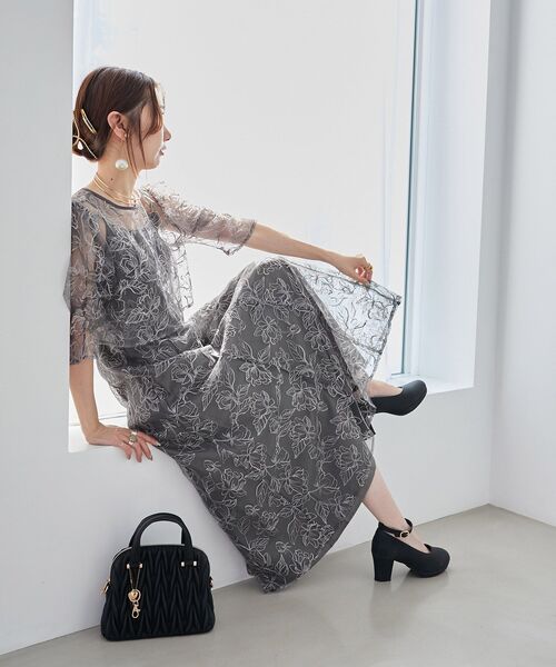 MAJESTIC LEGON（マジェスティックレゴン）の「【WEB限定XLサイズあり】ふかふかクッションパンプス（パンプス・レディース・アイボリー/グレイッシュベージュ/ブラック・SMALL/MEDIUM/LARGE/X-LARGE）」の9枚目の写真