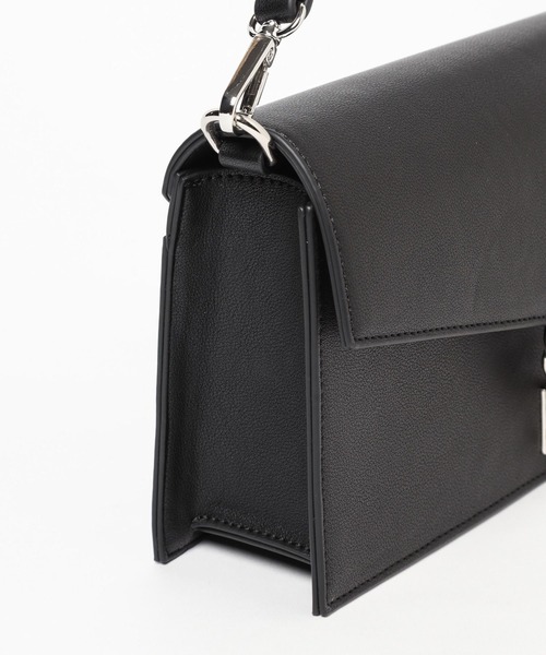 HARE（ハレ）の「ヨコナガフラップBAG(HARE)（ショルダーバッグ・メンズ・ブラック・FREE）」の12枚目の写真