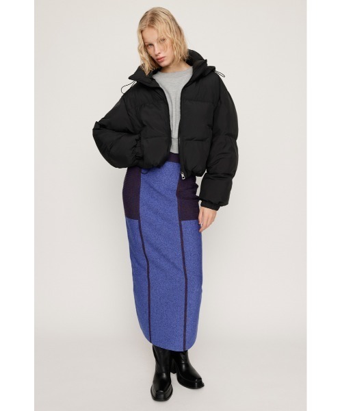 SLY(スライ)の「BLOCKING I LINE KNIT SK ブロッキング アイライン ニット スカート(スカート・レディース・ブラック系その他2/ホワイト系その他2/ブルー系その他・FREE)」の17枚目の写真