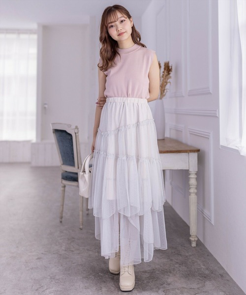 clear（クリア）の「ミラノリブノースリニットトップス≪2024SS新作≫（ニット/セーター・レディース・オフホワイト/ブルー/グレイッシュベージュ/ブラック/レッド/ピンク・F）」の19枚目の写真