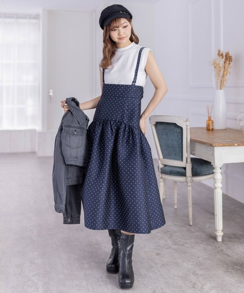 clear（クリア）の「ミラノリブノースリニットトップス≪2024SS新作≫（ニット/セーター・レディース・オフホワイト/ブルー/グレイッシュベージュ/ブラック/レッド/ピンク・F）」の22枚目の写真