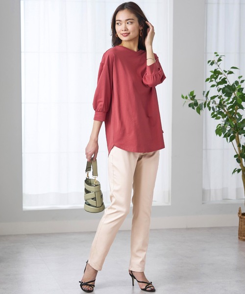 BELLUNA PLUS（ベルーナ）の「ヒンヤリ×サラリ綿サテンカラーパンツ股下６４ｃｍ（その他パンツ・レディース・イエロー系/エメラルド/パープル系/ライトグレー系/カーキ系/イエロー/ブラック/アイボリー/オフホワイト/ピンク/ミント・MEDIUM/SMALL/X-LARGE/LARGE）」の12枚目の写真