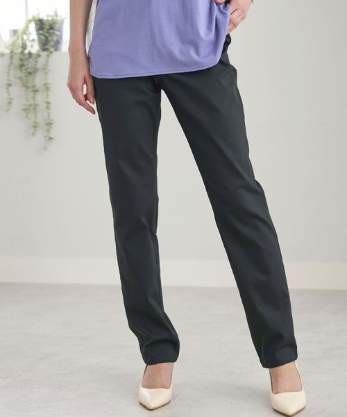 BELLUNA PLUS（ベルーナ）の「ヒンヤリ×サラリ綿サテンカラーパンツ股下６４ｃｍ（その他パンツ・レディース・イエロー系/エメラルド/パープル系/ライトグレー系/カーキ系/イエロー/ブラック/アイボリー/オフホワイト/ピンク/ミント・MEDIUM/SMALL/X-LARGE/LARGE）」の22枚目の写真