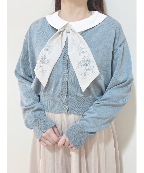 F i.n.t（フィント）の「【新色追加】ガラス風クリアフラワー釦UVカットニットカーディガン/F&A/fint（カーディガン/ボレロ・レディース・ミント/オフホワイト/ブルーグレー/ライトピンク/ネイビー・FREE）」の3枚目の写真