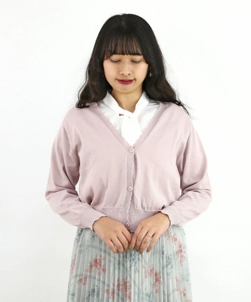 F i.n.t（フィント）の「【新色追加】ガラス風クリアフラワー釦UVカットニットカーディガン/F&A/fint（カーディガン/ボレロ・レディース・ミント/オフホワイト/ブルーグレー/ライトピンク/ネイビー・FREE）」の6枚目の写真