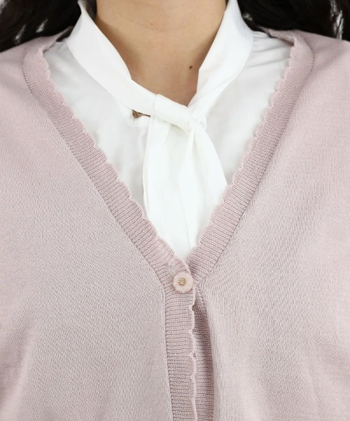 F i.n.t（フィント）の「【新色追加】ガラス風クリアフラワー釦UVカットニットカーディガン/F&A/fint（カーディガン/ボレロ・レディース・ミント/オフホワイト/ブルーグレー/ライトピンク/ネイビー・FREE）」の8枚目の写真