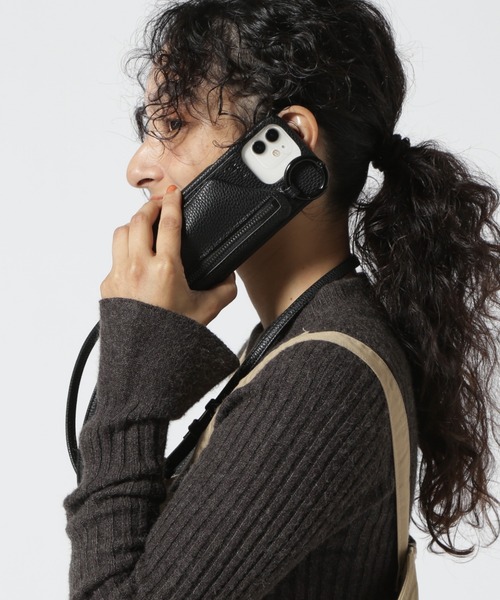ajew（エジュー）の「ajew/エジュー/別注【ひも付き】iPhone14・14Pro・15・15Pro/BLACK（スマホケース/カバー・レディース・ブラック・1/2/3/4）」の2枚目の写真
