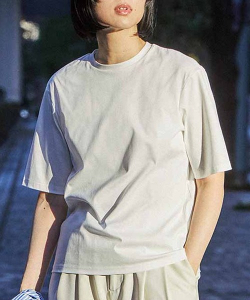 THREE FIFTY STANDARD(スリーフィフティースタンダード)の「THREE FIFTY STANDARD シルケット加工をほどこしたベーシックシルエットのTシャツ(Tシャツ/カットソー・レディース・ホワイト/ピンク/ブラック・MEDIUM/LARGE/X-LARGE/XX-LARGE)」の1枚目の写真