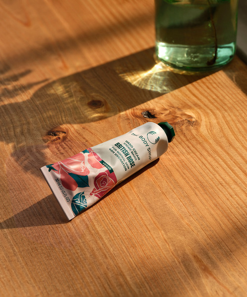 THE BODY SHOP(ザ・ボディショップ)の「ハンドクリーム BR 30mL(香り:ブリティッシュローズ)(ハンドケア/ハンドクリーム・レディース・その他・FREE)」の3枚目の写真