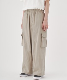 YOEL（ヨエル）の「YOEL - nylon cargo pants / ナイロンカーゴパンツ（カーゴパンツ）」