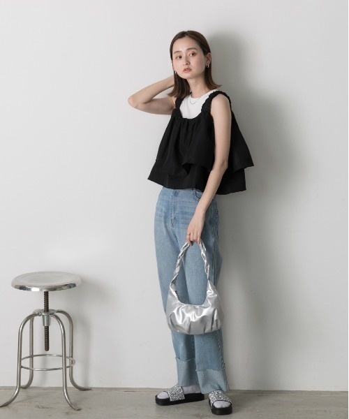 ad thie(アドティエ)の「シャーリングキャミソール ボリュームビスチェ(キャミソール・レディース・ブラック/ライトカーキ・FREE)」の19枚目の写真