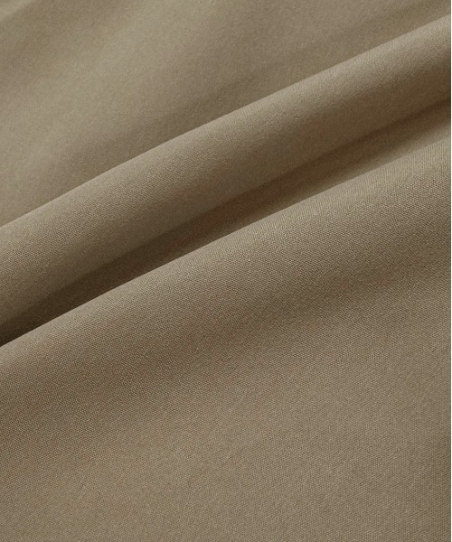 ad thie(アドティエ)の「シャーリングキャミソール ボリュームビスチェ(キャミソール・レディース・ブラック/ライトカーキ・FREE)」の6枚目の写真