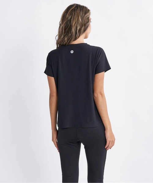 ROXY（ロキシー）の「BY YOUR SIDE/ロキシー半袖Tシャツ（Tシャツ/カットソー・レディース・ブラック/ピンク・SMALL/MEDIUM/LARGE）」の3枚目の写真