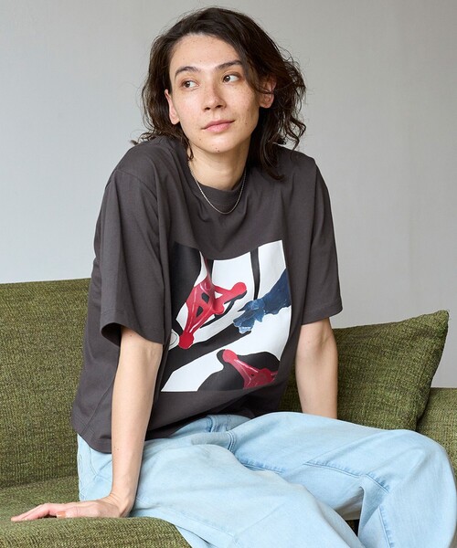 UNFILO(アンフィーロ)の「【Lee Izumida×UNFILO】プリント Tシャツ(Tシャツ/カットソー・レディース・グレー系2/ホワイト系2/ホワイト系1/グレー系1/ホワイト系3/グレー系3・M2/MEDIUM)」の7枚目の写真