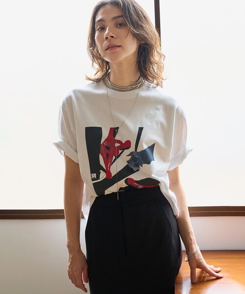 UNFILO(アンフィーロ)の「【Lee Izumida×UNFILO】プリント Tシャツ(Tシャツ/カットソー・レディース・グレー系2/ホワイト系2/ホワイト系1/グレー系1/ホワイト系3/グレー系3・M2/MEDIUM)」の10枚目の写真