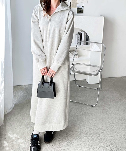 Max Mara　コットン 裏起毛パーカーワンピース　エクリュ Max Mara コットン 裏起毛パーカーワンピース エクリュ
