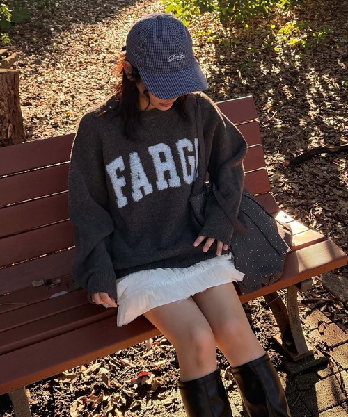 AS KNOW AS plus(アズノゥアズプラス)の「◇カレッジロゴジャガードニットプルオーバー【UNISEX ITEM】(ニット/セーター・レディース・ベージュ/オートミール/ネイビー/グレー/グリーン/グリーン系1/ベージュ系1/ネイビー系1/ブラウン系2/グレー系2/ベージュ系2・FREE)」の21枚目の写真